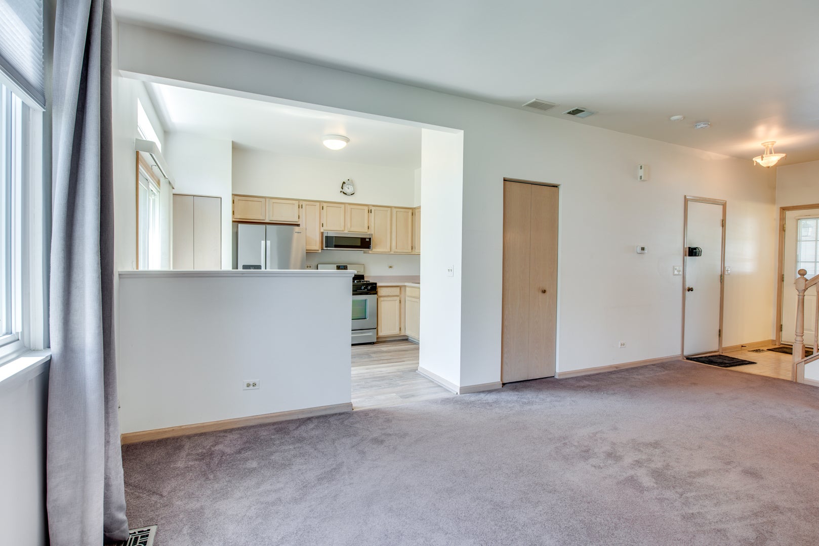1216 Arapaho Court 1216