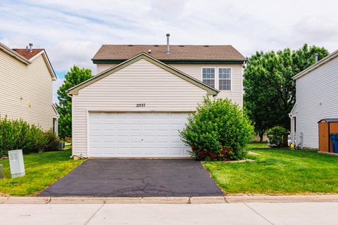 Tiny photo for 21537 Vesper Street, Crest Hill, IL 60403 (MLS # 12653163)
