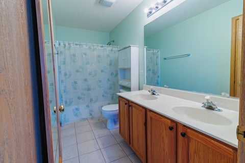 Tiny photo for 21537 Vesper Street, Crest Hill, IL 60403 (MLS # 12653163)