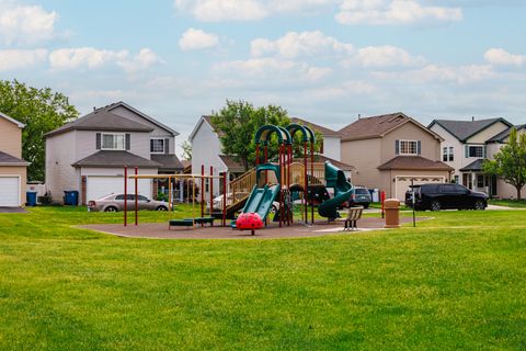 Tiny photo for 21537 Vesper Street, Crest Hill, IL 60403 (MLS # 12653163)