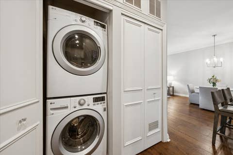 Tiny photo for 560 W Fulton Street #303, Chicago, IL 60661 (MLS # 12430683)