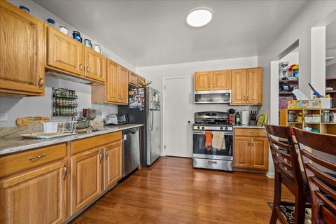 Tiny photo for 1052 Southbury Lane #B1, Wheeling, IL 60090 (MLS # 12588102)