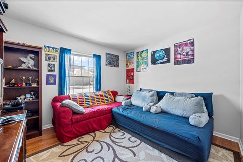 Tiny photo for 1052 Southbury Lane #B1, Wheeling, IL 60090 (MLS # 12588102)