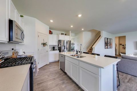 Tiny photo for 2020 Magnolia Lane, Wonder Lake, IL 60097 (MLS # 12484109)