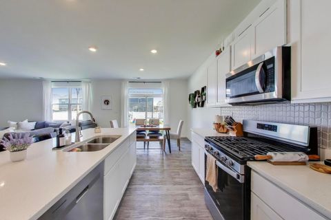 Tiny photo for 2020 Magnolia Lane, Wonder Lake, IL 60097 (MLS # 12484109)