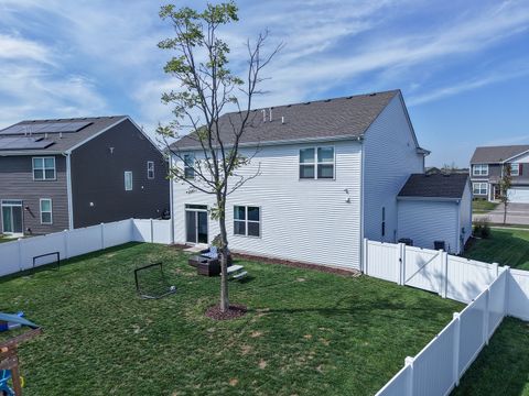 Tiny photo for 2020 Magnolia Lane, Wonder Lake, IL 60097 (MLS # 12484109)