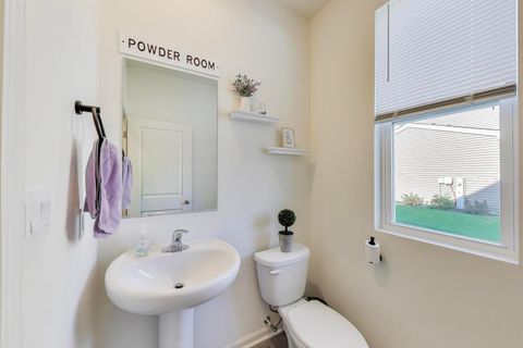 Tiny photo for 2020 Magnolia Lane, Wonder Lake, IL 60097 (MLS # 12484109)
