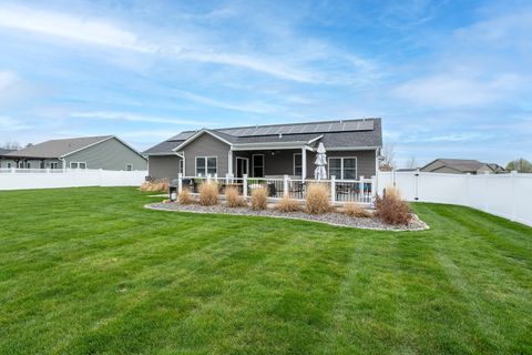 Tiny photo for 339 Hillside Drive, Eldridge, IA 52748 (MLS # 12609251)
