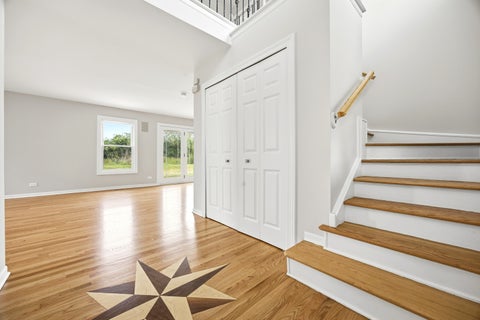 Tiny photo for 360 Winding Canyon Way, Algonquin, IL 60102 (MLS # 12722343)