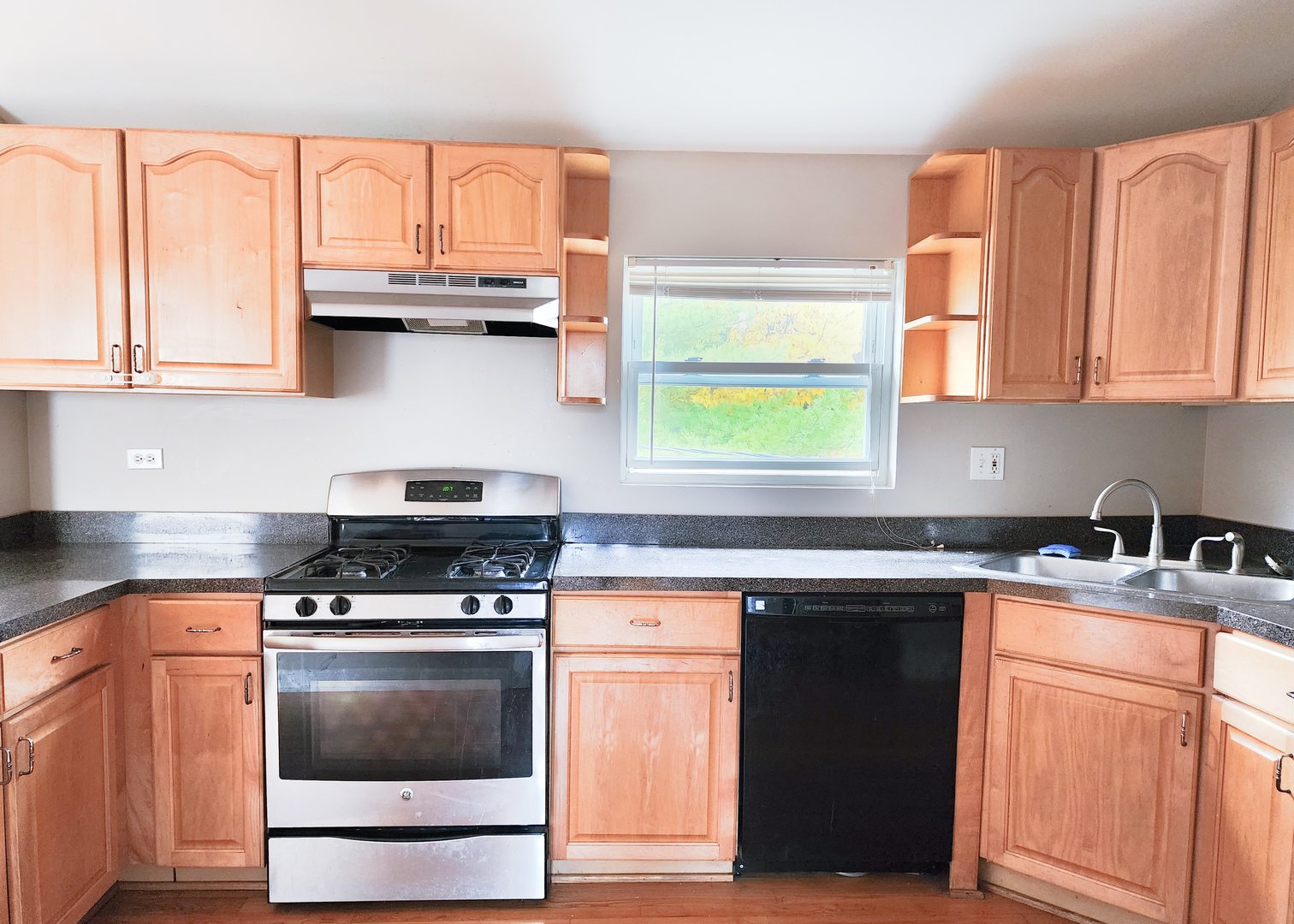 1634 W Huron Street 2R