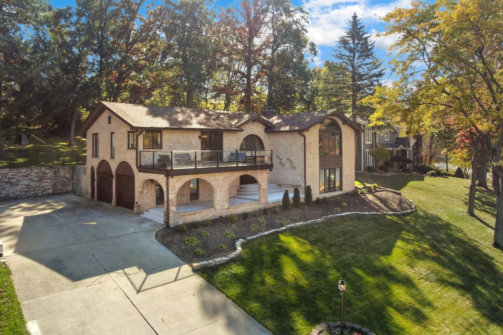 175 Shorewood Drive