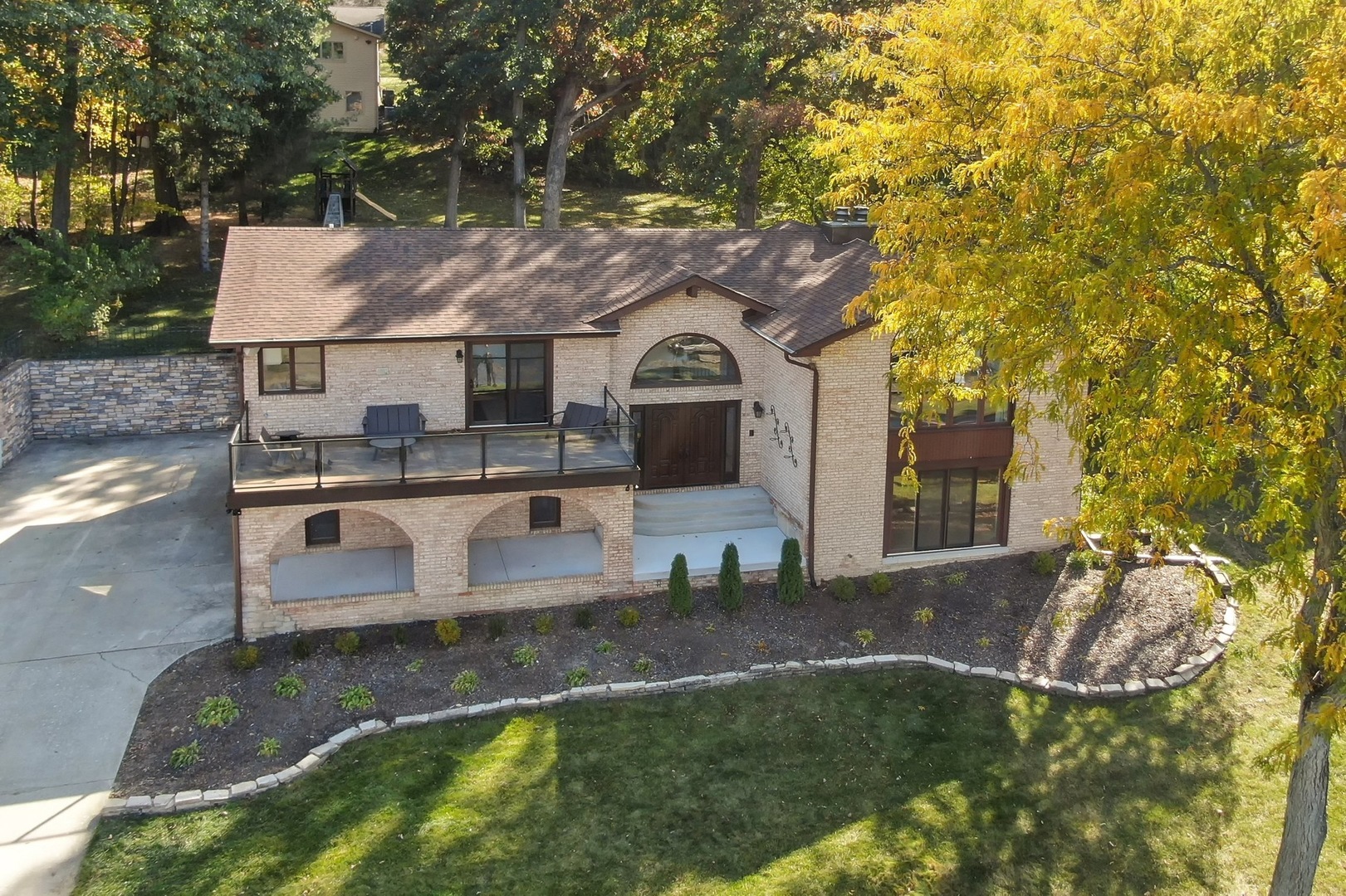 175 Shorewood Drive