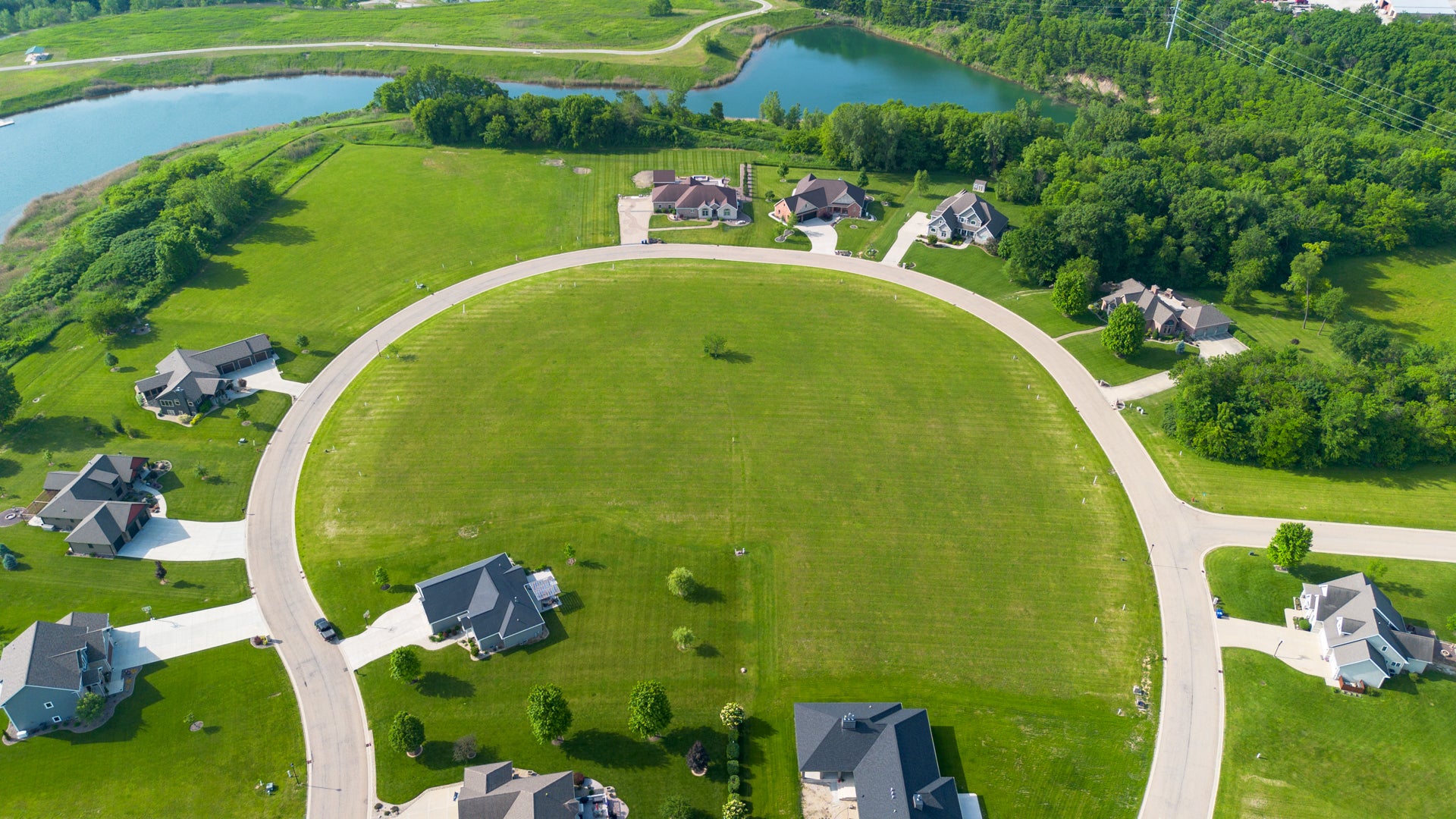Lot 9 Vermilionvue Trace