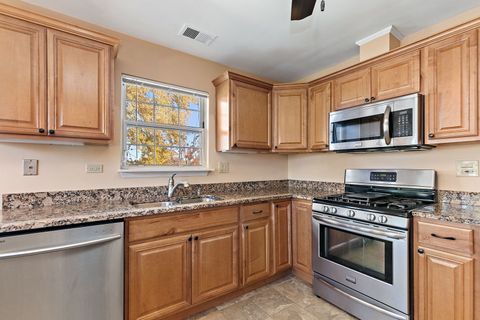 Tiny photo for 323 Green Knoll Lane #323, Streamwood, IL 60107 (MLS # 12546445)