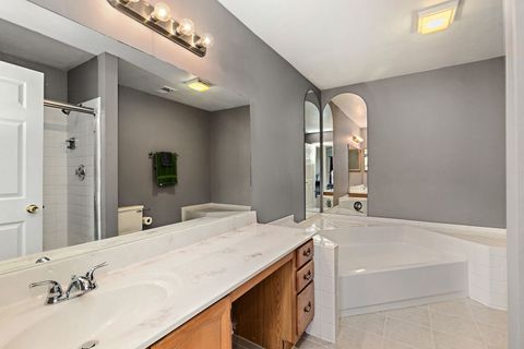 Tiny photo for 323 Green Knoll Lane #323, Streamwood, IL 60107 (MLS # 12546445)