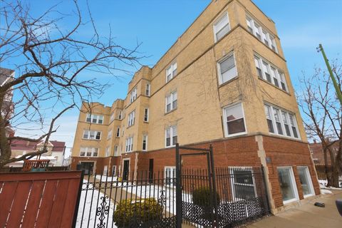 3040 W Diversey Avenue 2S Chicago IL 60647