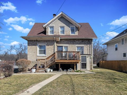 Tiny photo for 400 S 1ST Avenue, Maywood, IL 60153 (MLS # 12609898)