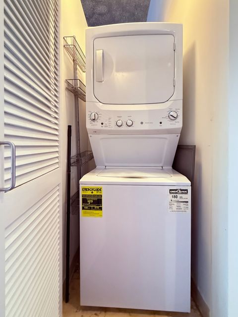 Tiny photo for 900 N KINGSBURY Street #835, Chicago, IL 60610 (MLS # 12449120)