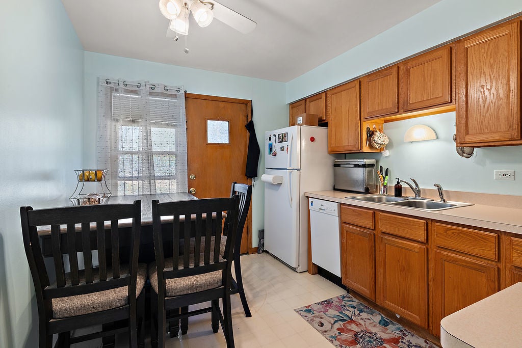 2000 Parkside Drive B1