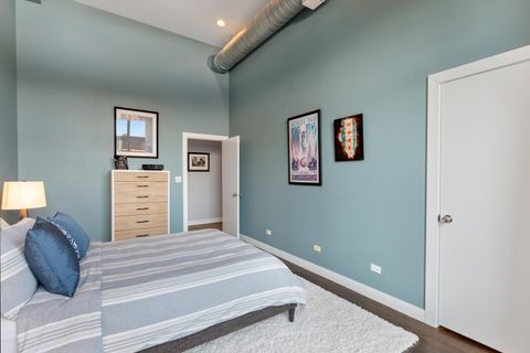 Tiny photo for 2411 W Walton Street #2B, Chicago, IL 60622 (MLS # 12500316)