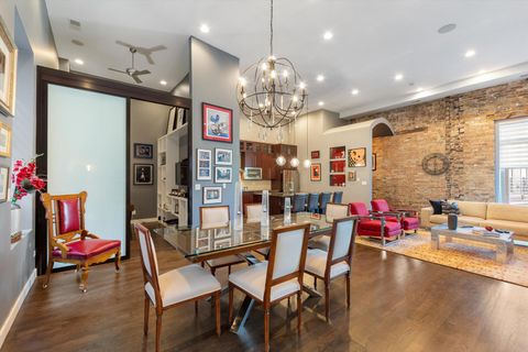 Tiny photo for 2411 W Walton Street #2B, Chicago, IL 60622 (MLS # 12500316)