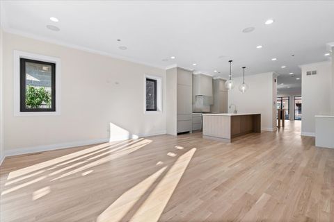 Tiny photo for 3036 N Sheffield Avenue #1N, Chicago, IL 60657 (MLS # 12539887)