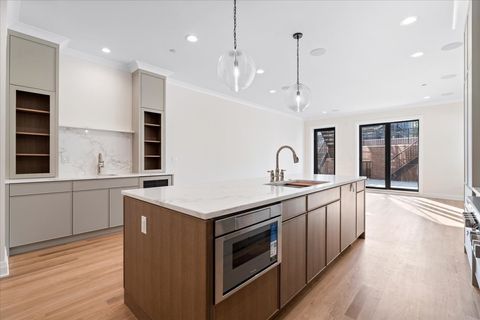 Tiny photo for 3036 N Sheffield Avenue #1N, Chicago, IL 60657 (MLS # 12539887)