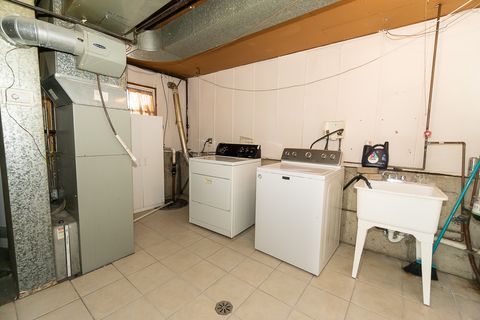 Tiny photo for 756 W Millers Road, Des Plaines, IL 60016 (MLS # 12554931)