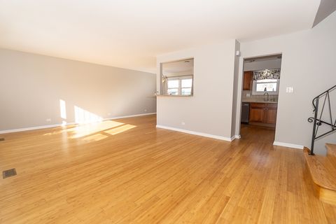 Tiny photo for 756 W Millers Road, Des Plaines, IL 60016 (MLS # 12554931)