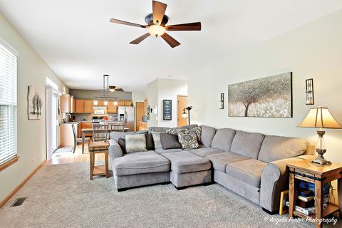 Tiny photo for 464 Ashford Lane, Grayslake, IL 60030 (MLS # 12538175)