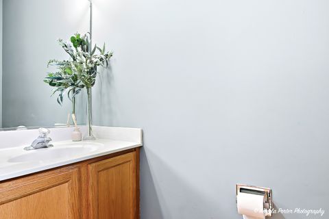 Tiny photo for 464 Ashford Lane, Grayslake, IL 60030 (MLS # 12538175)