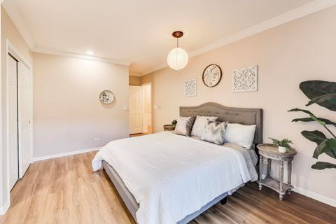 Tiny photo for 632 W Buckingham Place #2E, Chicago, IL 60657 (MLS # 12481493)