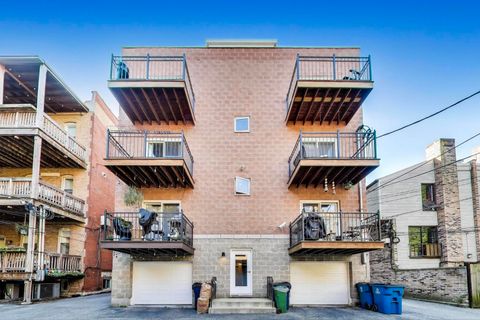 Tiny photo for 632 W Buckingham Place #2E, Chicago, IL 60657 (MLS # 12481493)