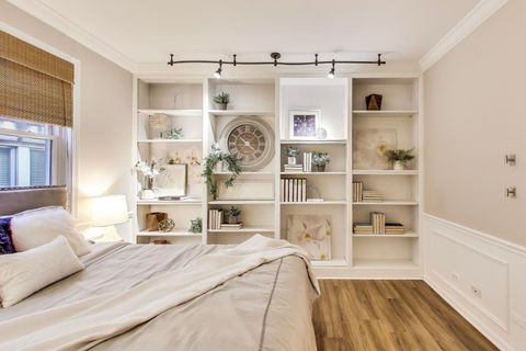 Tiny photo for 632 W Buckingham Place #2E, Chicago, IL 60657 (MLS # 12481493)