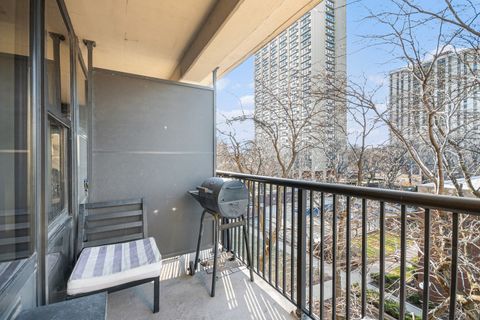 Tiny photo for 2605 S Indiana Avenue #301, Chicago, IL 60616 (MLS # 12617529)