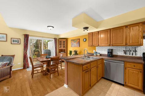 Tiny photo for 3072 Anton Circle, Aurora, IL 60504 (MLS # 12604676)
