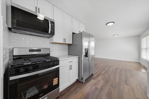 Tiny photo for 16560 Greenwood Avenue, South Holland, IL 60473 (MLS # 12634360)