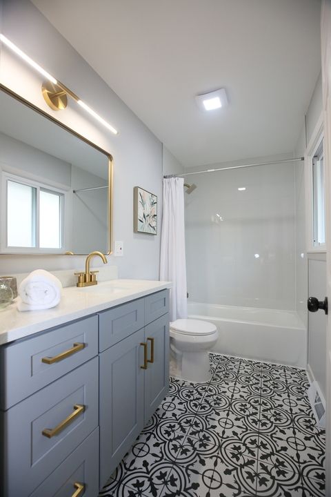 Tiny photo for 728 N Parker Street, Elmhurst, IL 60126 (MLS # 12451565)