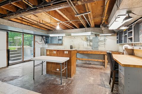 Tiny photo for 12811 S 82nd Court, Palos Park, IL 60464 (MLS # 12434963)