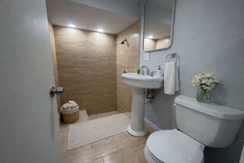 Tiny photo for 4937 S Prairie Avenue, Chicago, IL 60615 (MLS # 12546229)