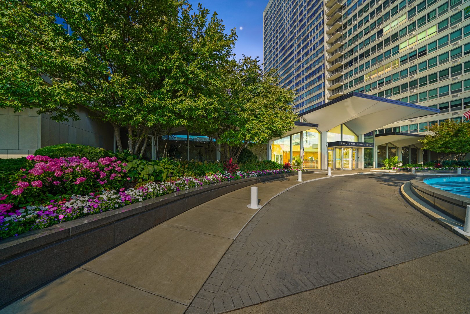 3550 N Lake Shore Drive 809
