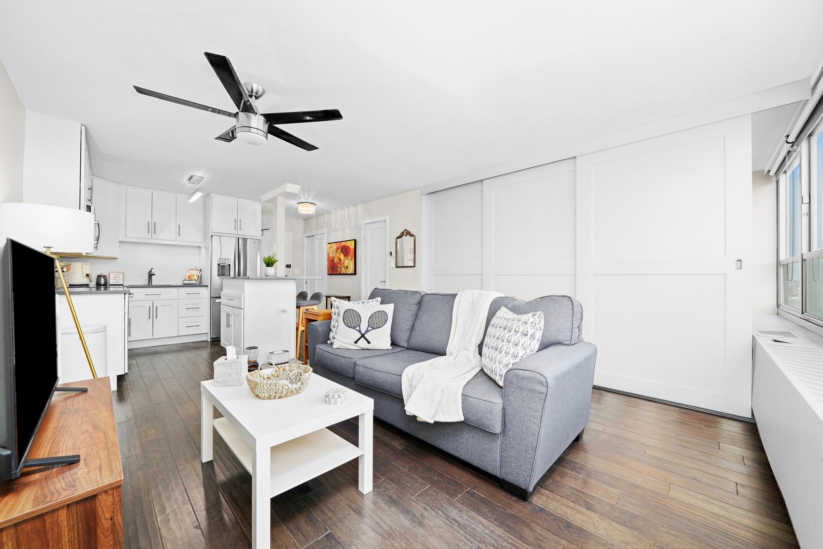 3550 N Lake Shore Drive 809