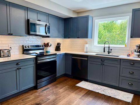 Tiny photo for 65 Magnolia Lane, Vienna, IL 62995 (MLS # 12626609)