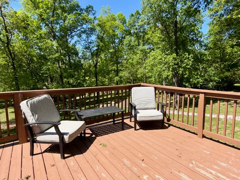 Tiny photo for 65 Magnolia Lane, Vienna, IL 62995 (MLS # 12626609)
