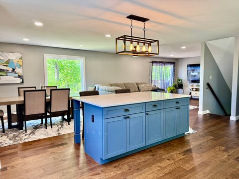 Tiny photo for 65 Magnolia Lane, Vienna, IL 62995 (MLS # 12626609)