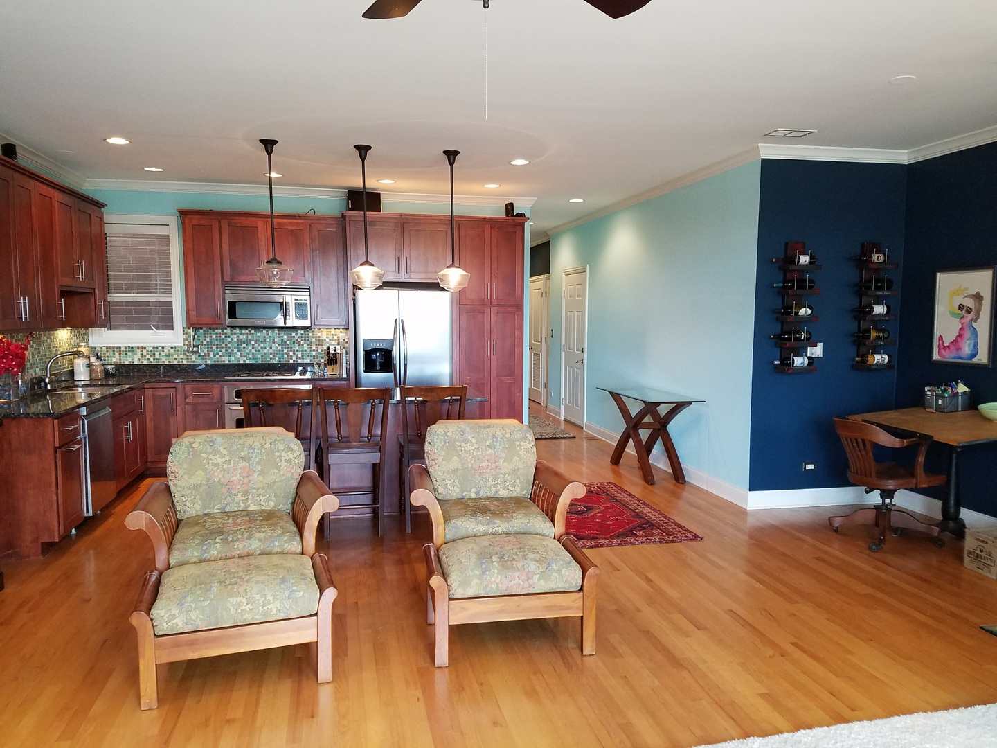 5053 N CLARK Street 3N