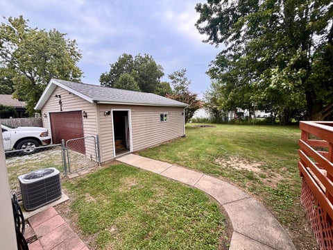 Tiny photo for 302 N Emma Street, Christopher, IL 62822 (MLS # 12730369)