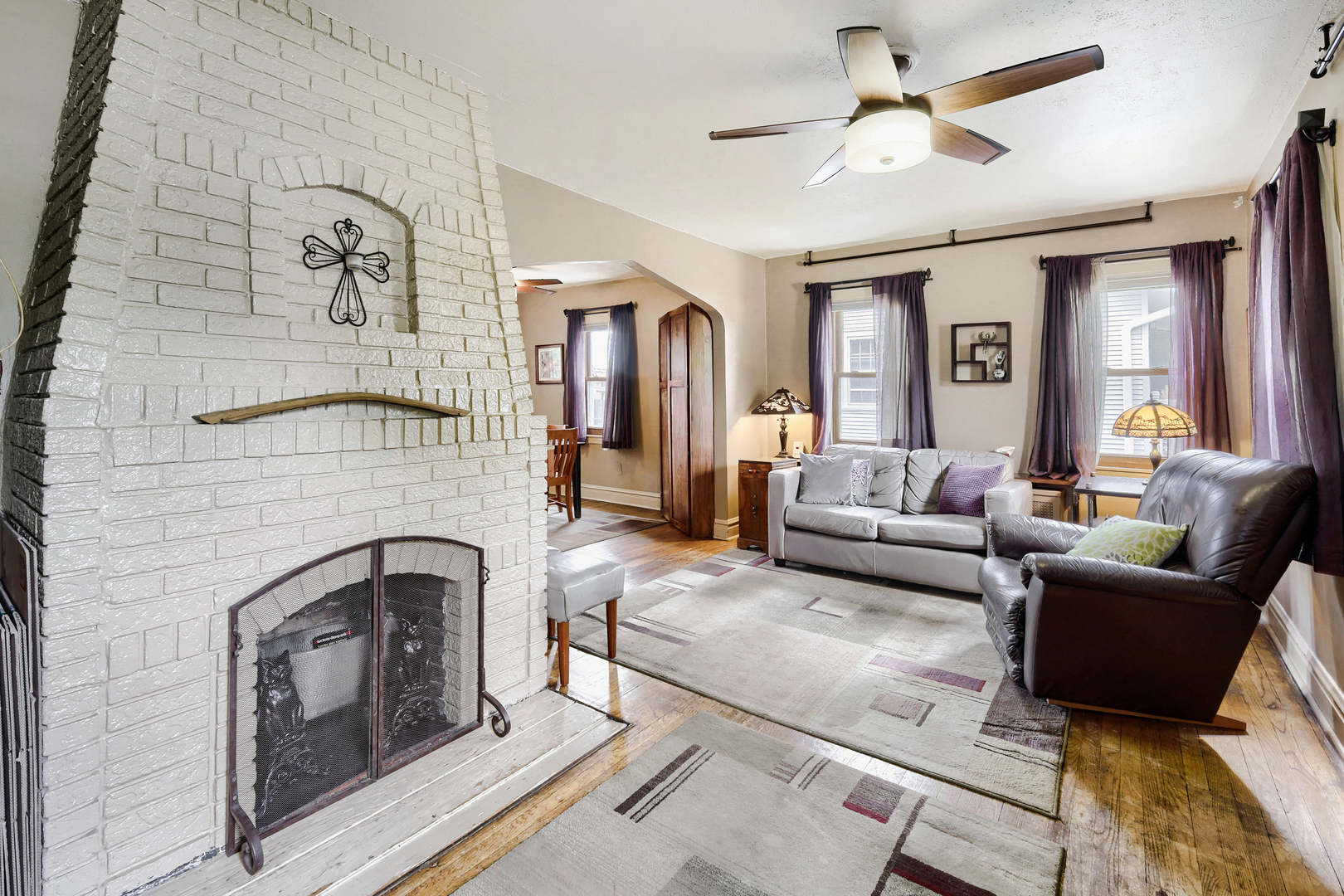 15 W Ann Street