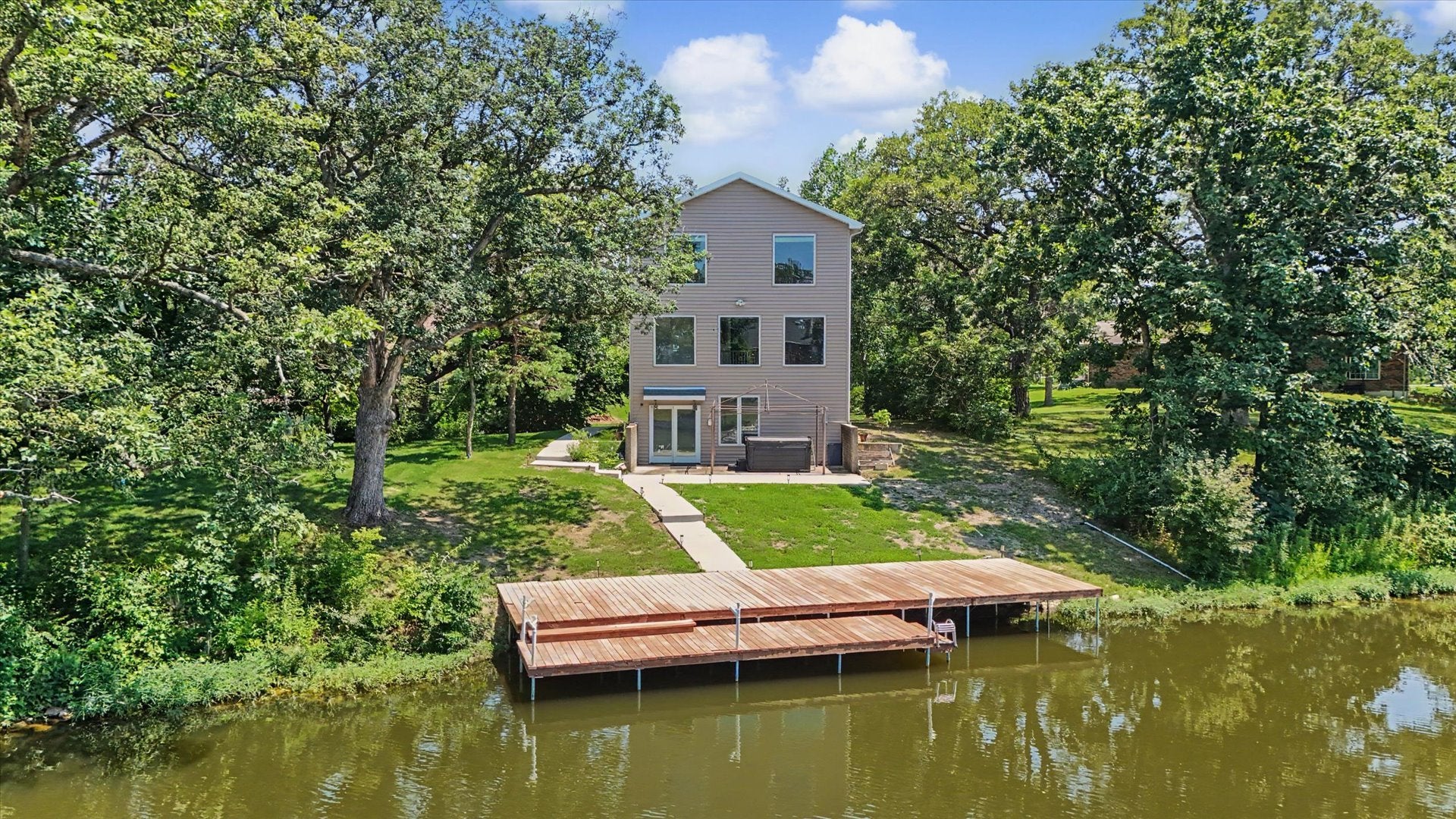 162 Iroquois Trail