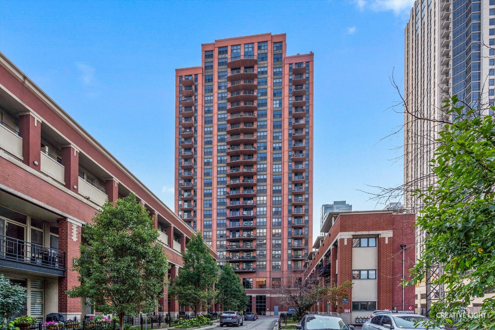 330 N Jefferson Street 2102